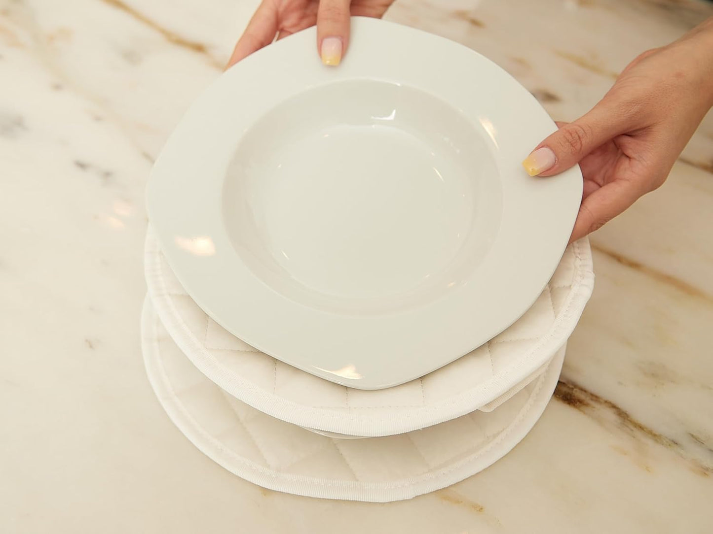 Covermates Keepsakes - Quilted Divider Set - Set of 4 - Scratch & Breakage Protection - Stain Resistant - Machine Washable - China Storage, Cream