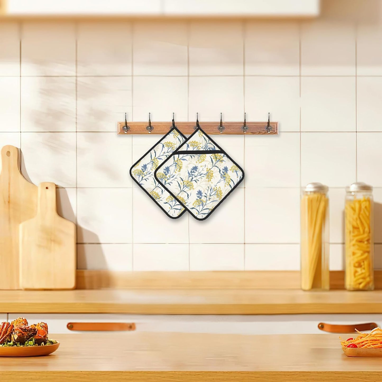 Vintage Floral Plan Pot Holders Set of 2 Heat Resistant Potholders,Yellow Blue Fire Oven Hot Pads for Kitchen Cooking Baking Barbecue