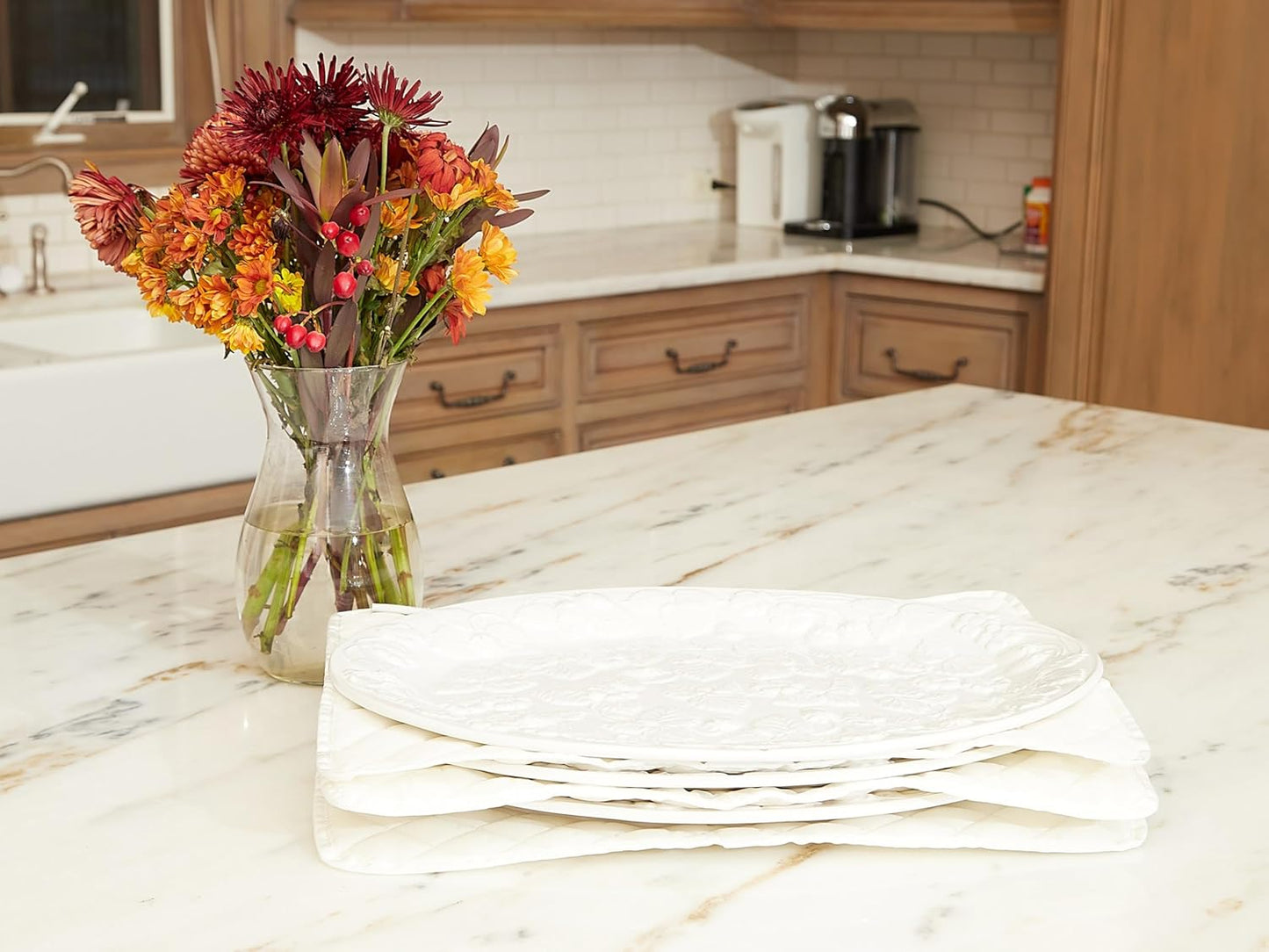 Covermates Keepsakes - Quilted Divider Set - Set of 4 - Scratch & Breakage Protection - Stain Resistant - Machine Washable - China Storage, Cream