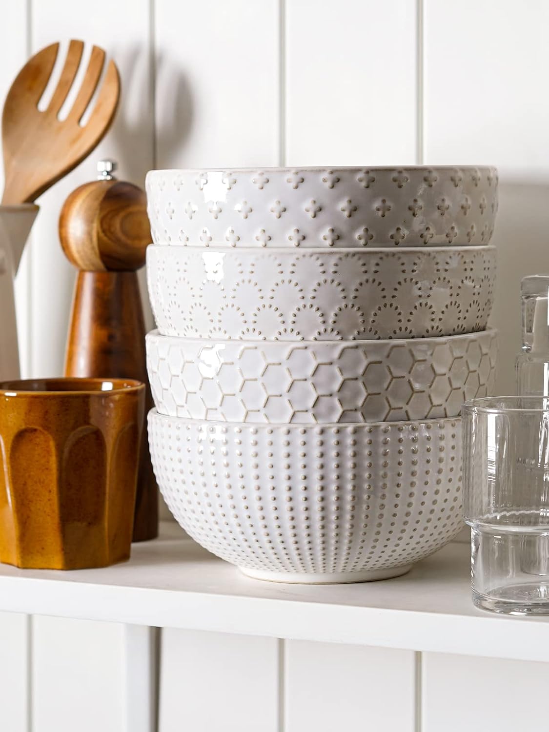 LE TAUCI Large Soup Bowl 42 OZ, Ceramic Kitchen Bowl Set for Soup, Pho, Chip, Pasta, Fruits, Salad, Noodle and Ramen- 7 Inch, Set of 4, Arctic white