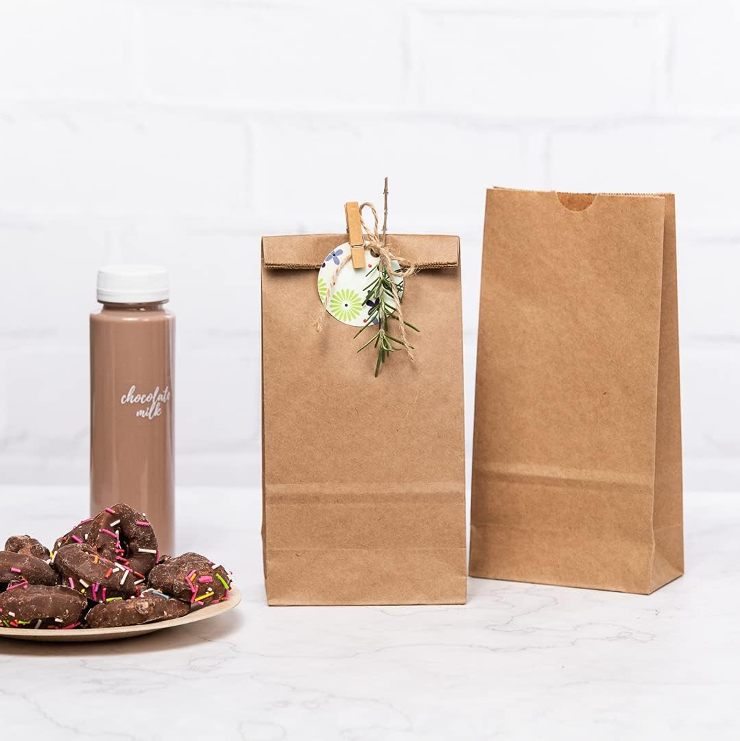 Restaurantware Bag Tek 2 LB Disposable Lunch Bags 100 Sturdy Take Out Bags - Flat Bottom Great For Restaurants Cafes And Bakeries Brown Kraft Popcorn Bags