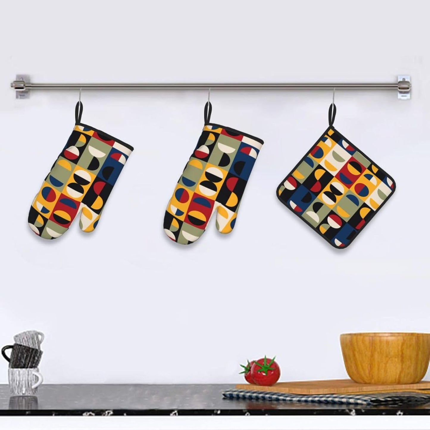 Retro Mid Century Modern Oven Mitts and Pot Holders Set Vintage Decorative Heat Resistant Microwave Oven Gloves for BBQ Baking Grilling Cooks Kitchen Decor 3 Piece