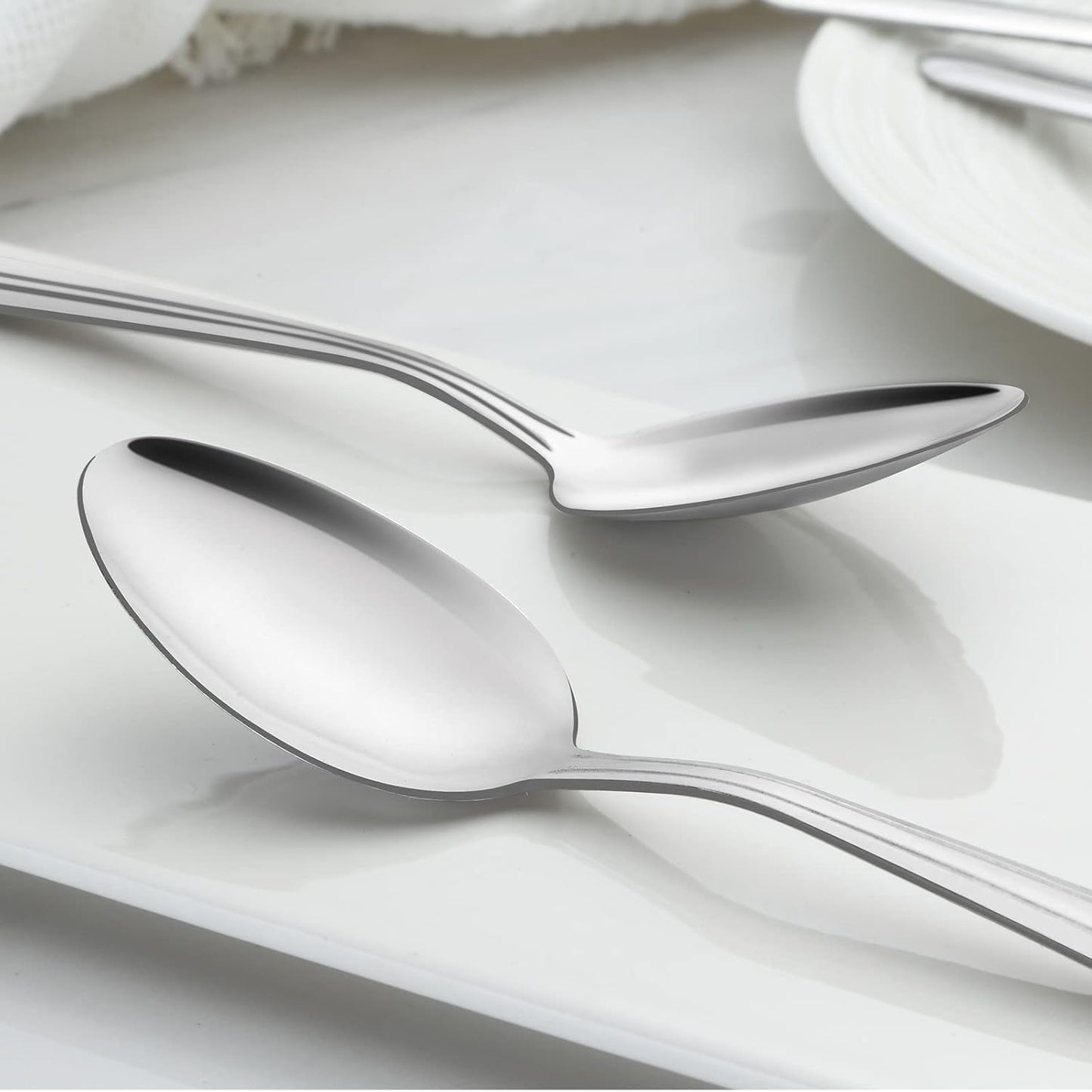 BEWOS 24 Pieces Spoons Set, 7.5 Inchs Spoons Silverware, Stainless Steel Spoons, Dinner Spoons, Mirror Polished Tablespoons, Dishwasher Safe, Silver Spoons for Home, Restaurant