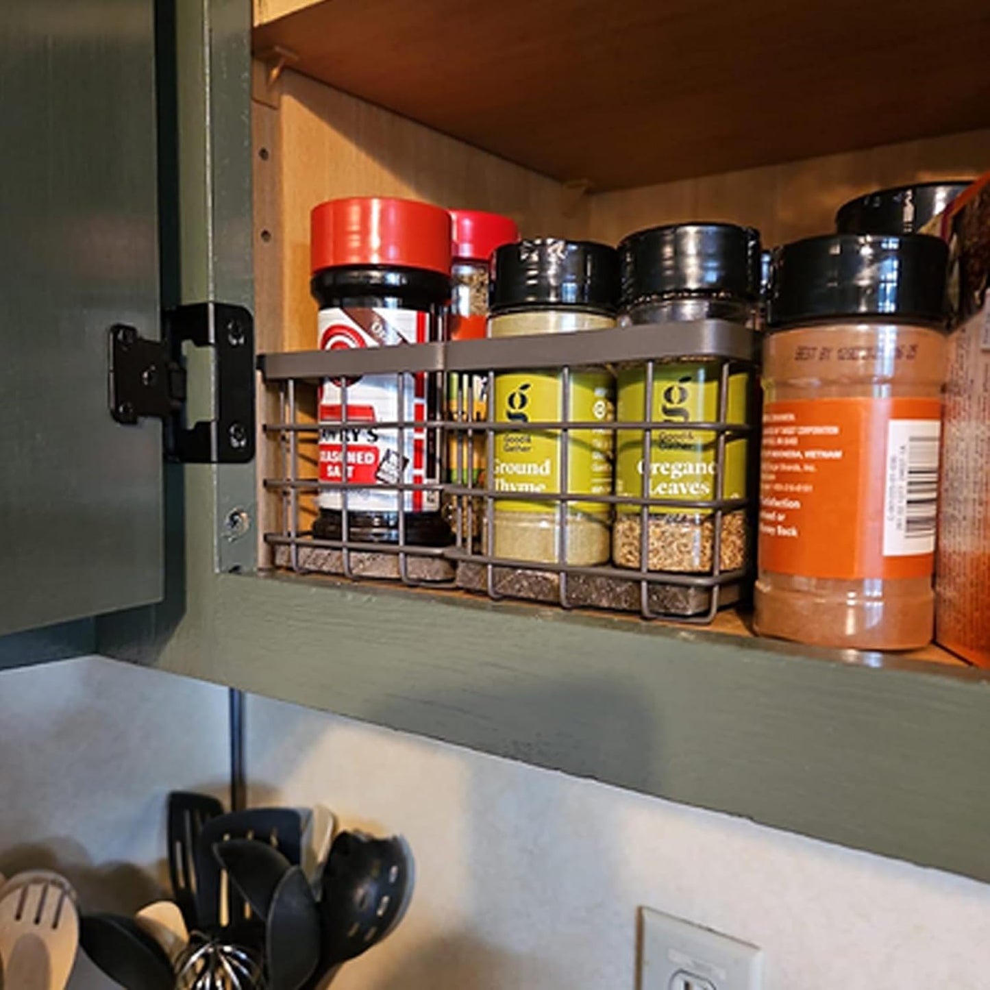 TIEYIPIN Farmhouse Small Metal Wire Storage Basket Bin, Rustic Home Storage Organizer with Wooden Bottom for Kitchen, Cabinets, Bathroom Counter, Pantry, Garage, Laundry Room - Black (4 Pack)