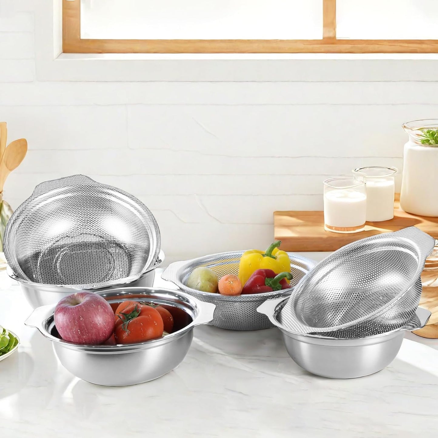 Stainless Steel Colander, 4.5QT Large Capacity with Mixing Bowl, Rice Washing Bowl with Strainer for Washing Vegetables, Fruit, Spaghetti, Pasta Strainer, Dishwasher Safe(2PC)