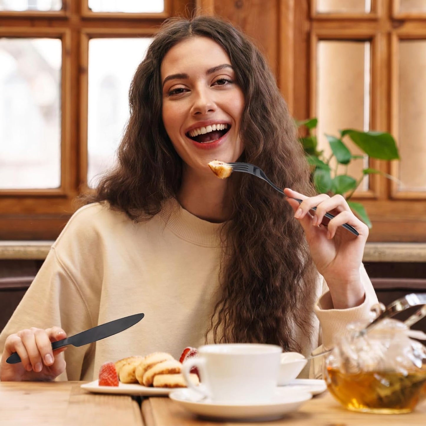 Nuenen 50 Pieces Stainless Steel Forks Silverware Set Dinner Forks and Knives Flatware Tableware Cutlery Set for Kitchen Restaurant(7.1 x 1 Inch, 8.4 x 0.7 Inch,Black)