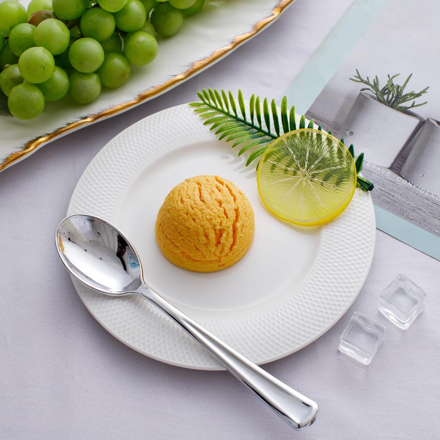 WDF 100 Pack Silver Plastic Spoons Disposable - 6.9 Inch Silver Spoons Heavy Duty Plastic Spoons, Modern Silver Disposable Spoons Perfect for Parties, Weddings