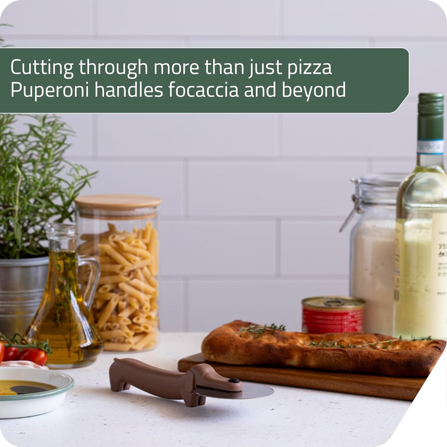 Peleg Design Puperoni Cute Pizza Cutter Wheel – Dog-Shaped Plastic Pizza Cutter Wheel with Stainless Steel Blade & Durable Plastic Handle, Fun Kitchen Gadget