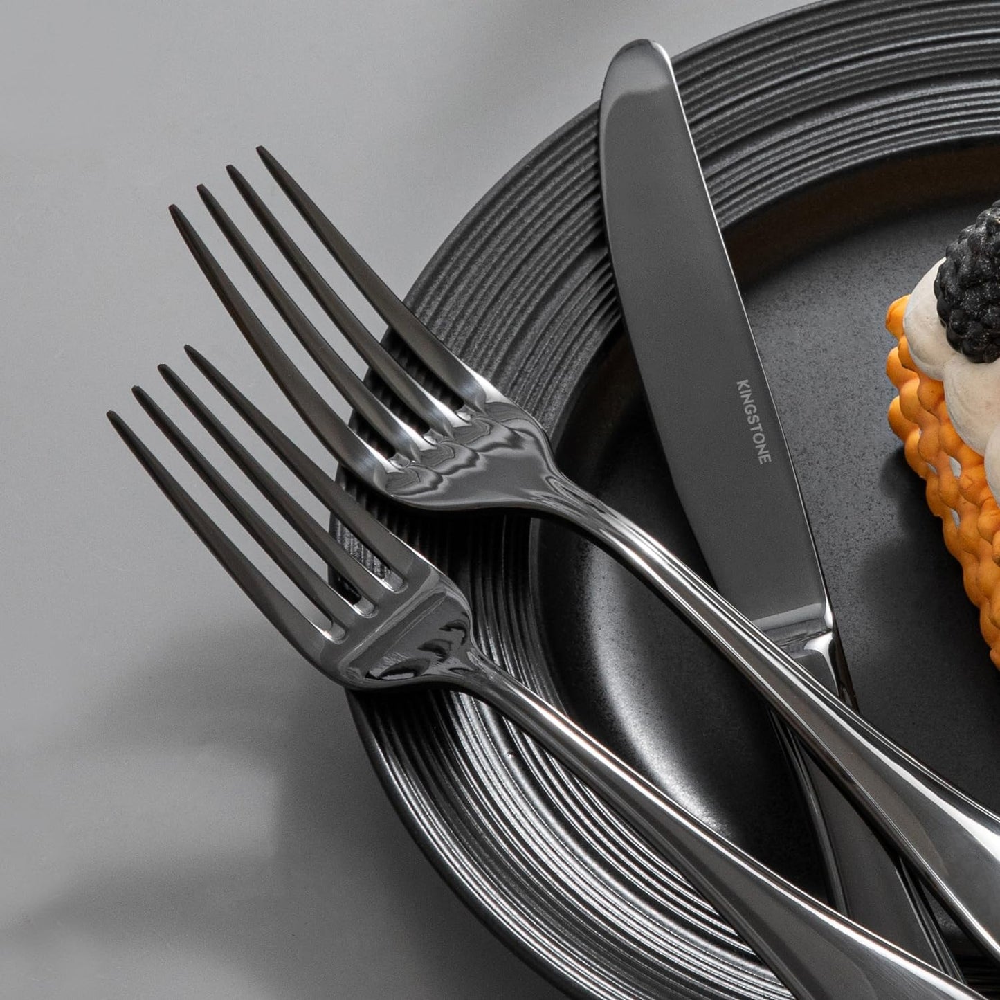 KINGSTONE 20 Piece Teardrop Silverware Set for 4, 18/10 Stainless Steel Flatware Set, Modern Design Cutlery Set for Home/Hotel/Wedding,Mirror Polished and Dishwasher Safe, Black