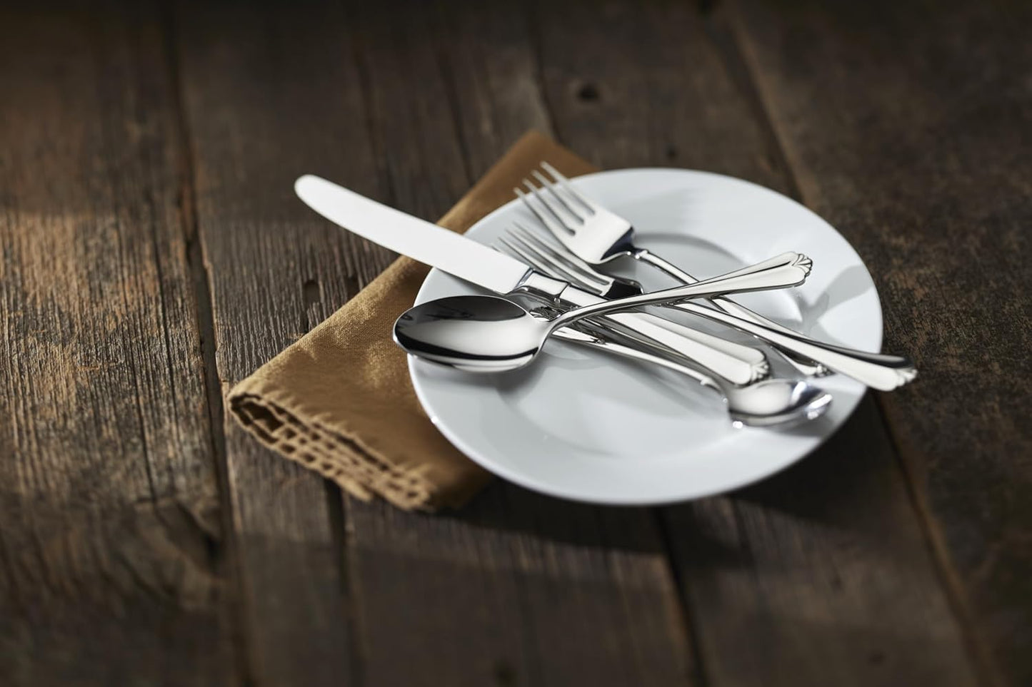 Oneida Juilliard Fine Flatware Teaspoons, 0.15 LB, Metallic