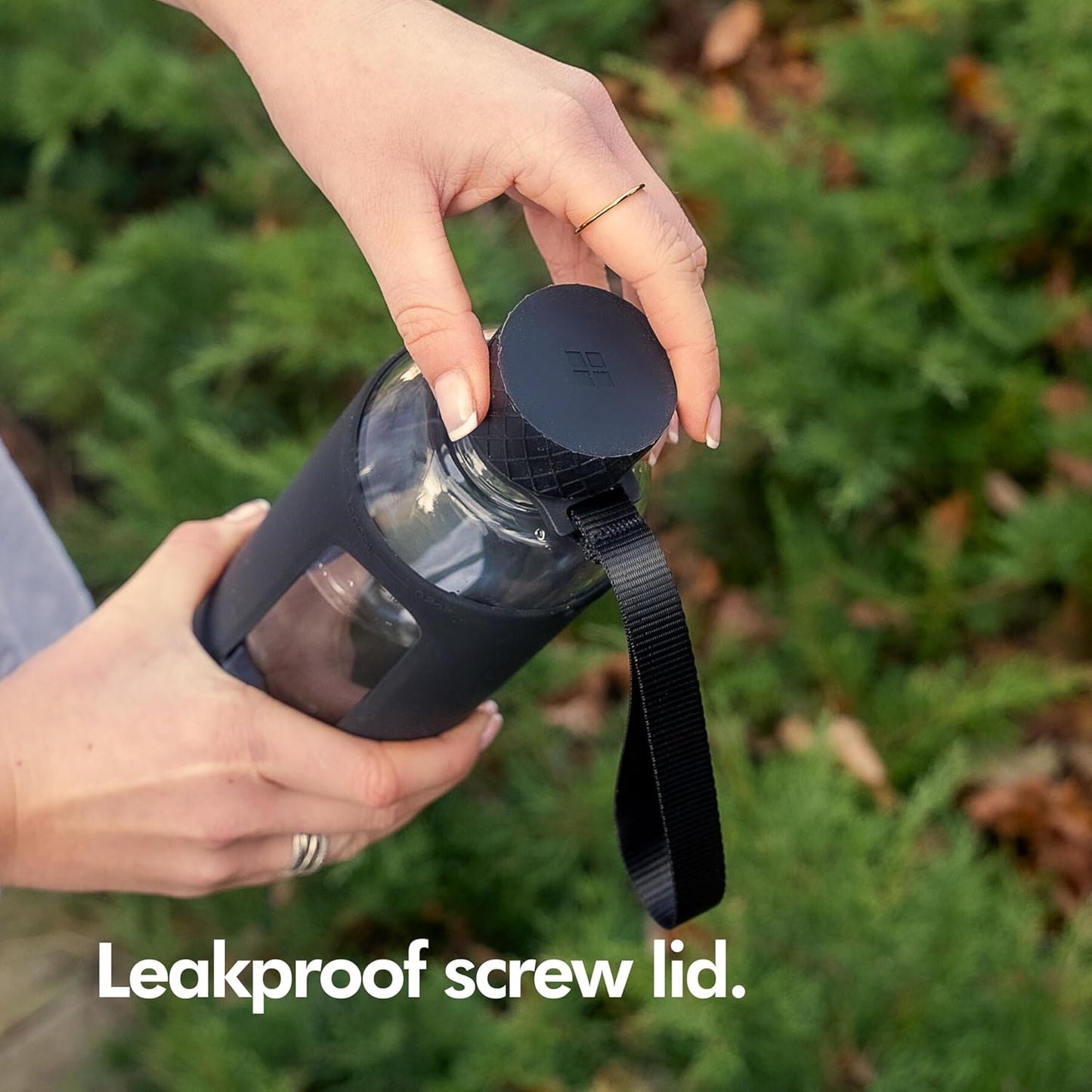 KIVY Glass Water Bottle with Silicone Sleeve 32 oz [WITH MEASUREMENT] - Borosilicate Glass Water Bottle Screw Top - Black Waterbottle Aesthetic - Clear Bottles with Measurement Marking