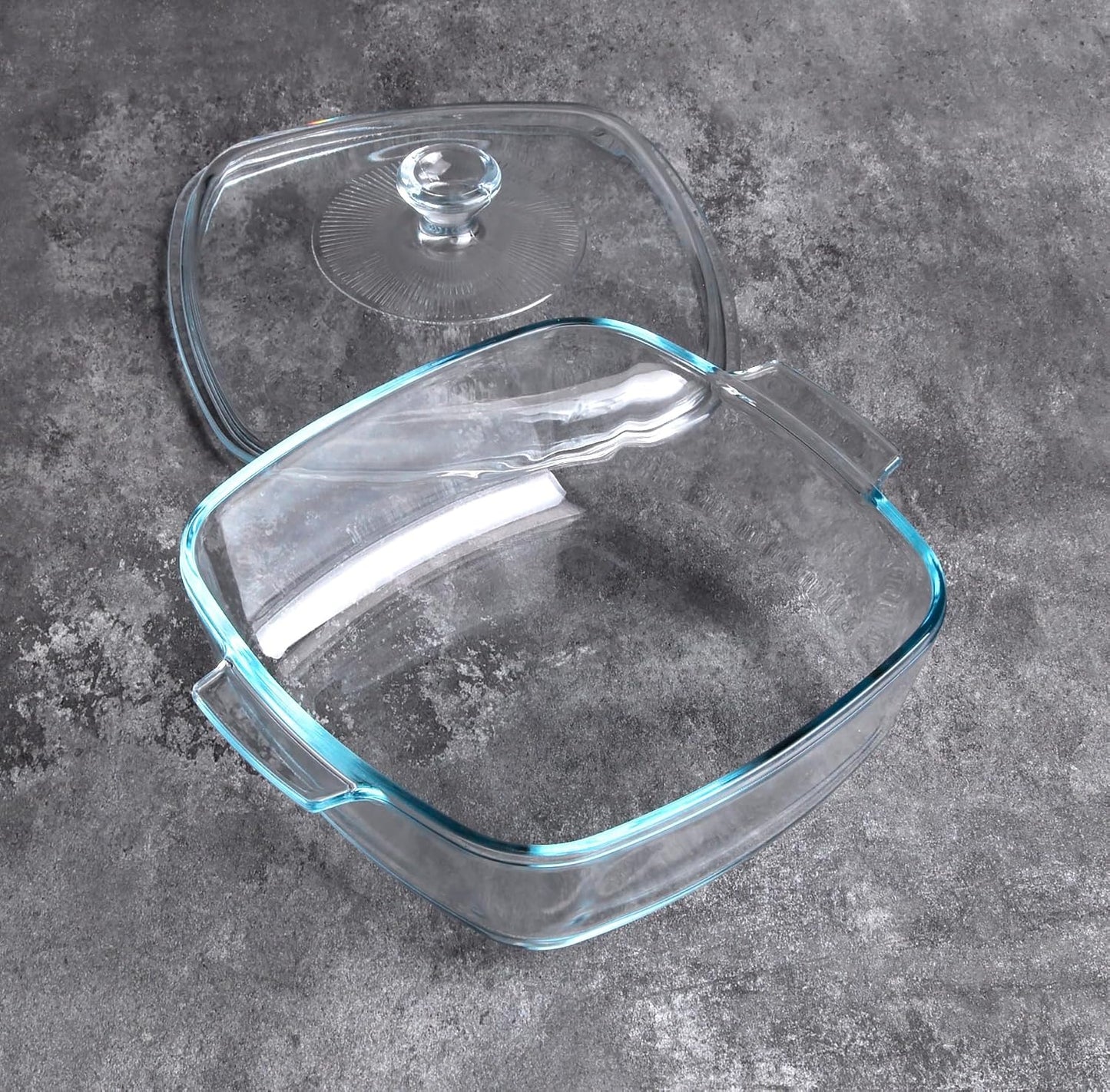 Clear Square Glass Casserole with Lid, Baking Dish with Glass Cover, Casserole for Oven, Freezer and Dishwasher Safe (1.5-Quart Square)