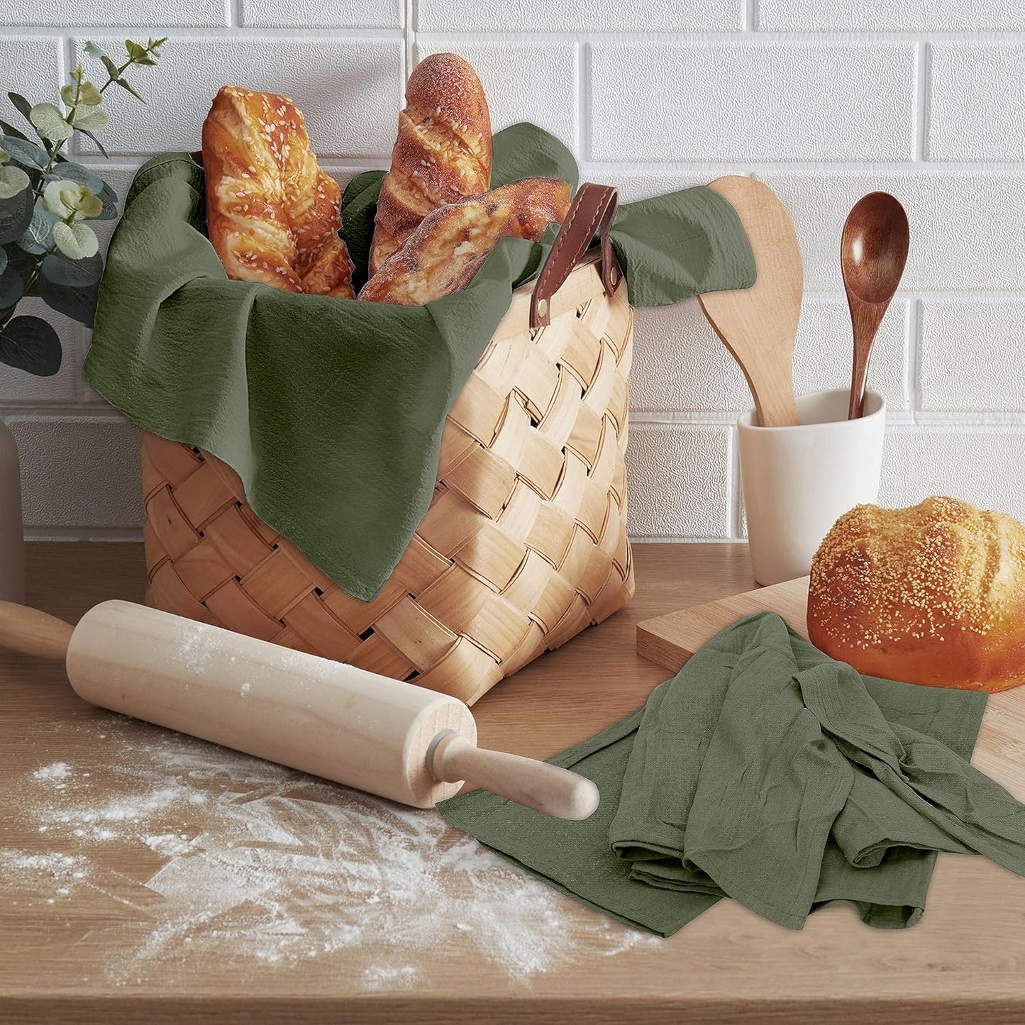 RUVANTI Flour Sack Towels 24 Pack 28x28 Inch, 100% Cotton Tea Towel, Reusable, Machine Washable, Absorbent BarTowels - Dish Cloth Perfect for Drying Dishes & Cleaning - Martini Olive