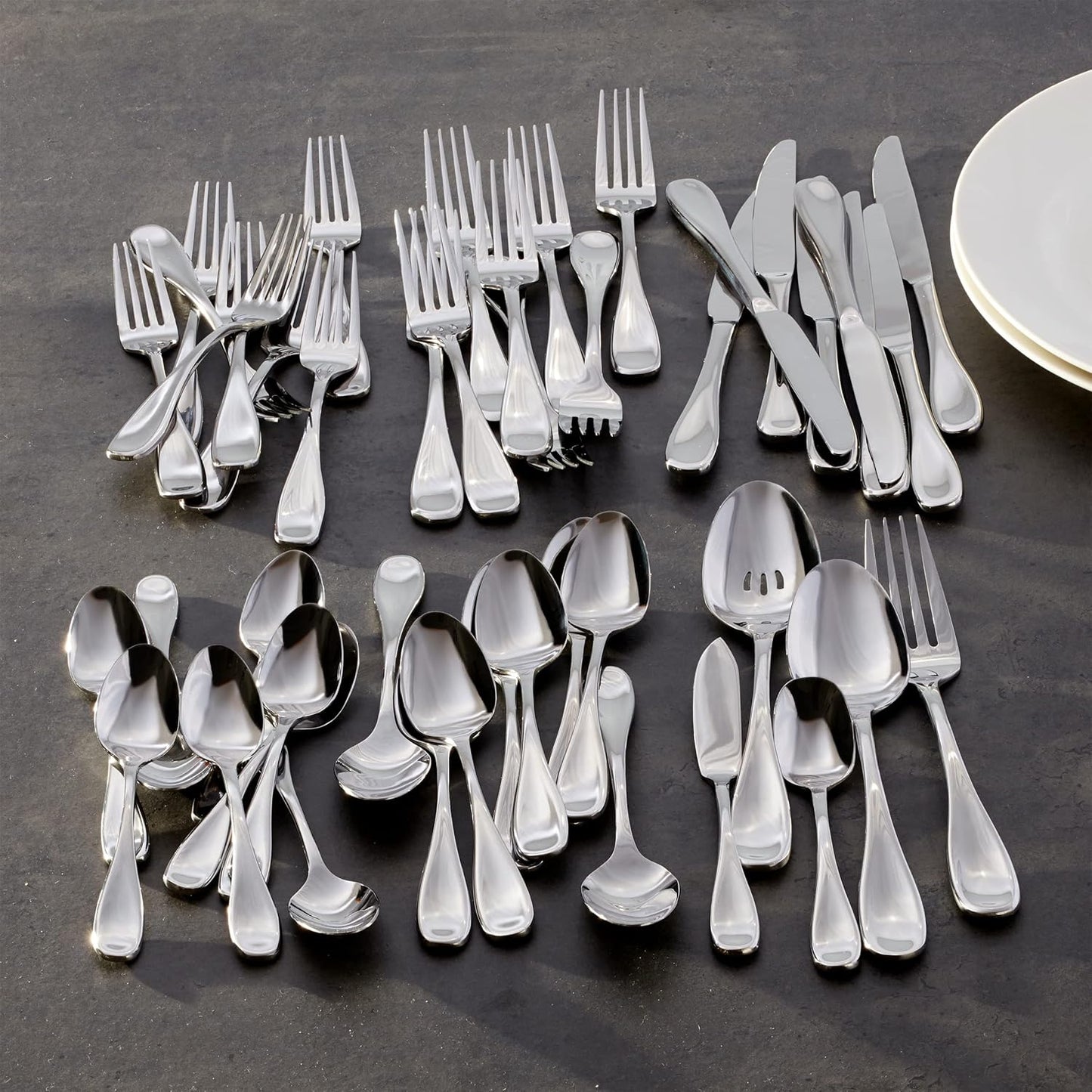 Oneida H003045AL20 Voss 45-Piece Everyday Flatware Set, Service For 8